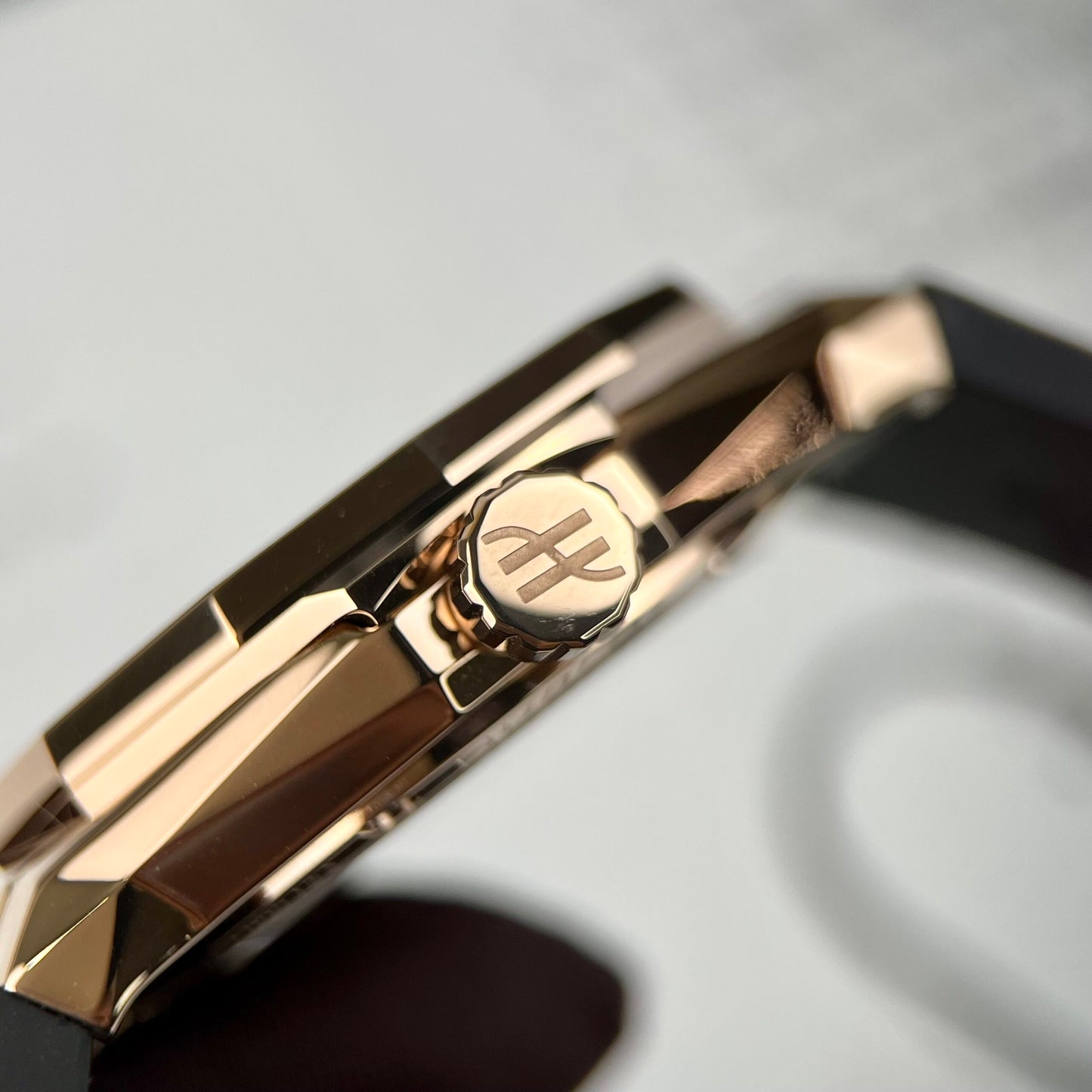 Hublot Rep 11 Watch Classic Fusion Orlinski King Gold Black Dial HB Factory 40mm