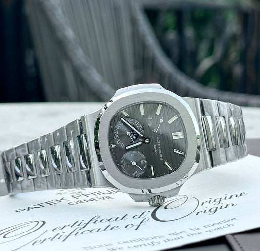 Patek Philippe Nautilus 5712 Gray Dial Replica 1:1 Watch GR Factory 40mm