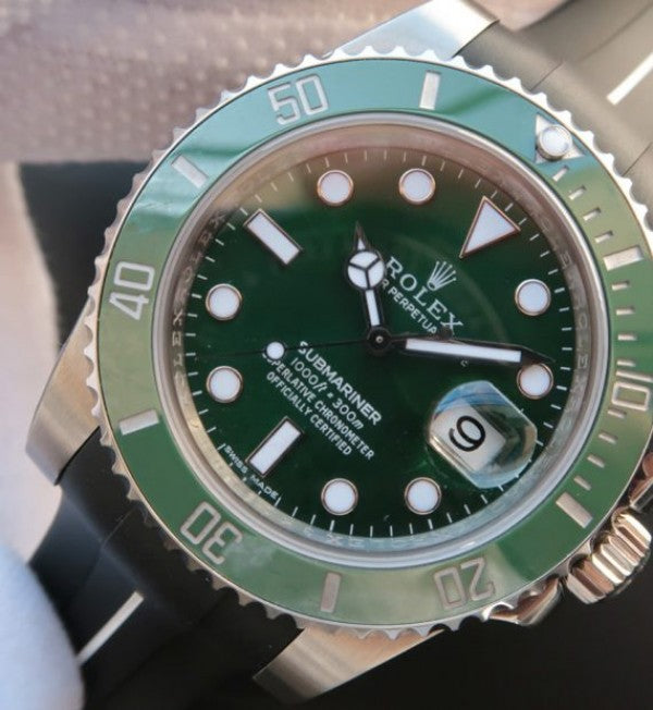 Replica Rolex Submariner 116610 LV Green Ceramic Noob V7 Black Rubber Strap A3135