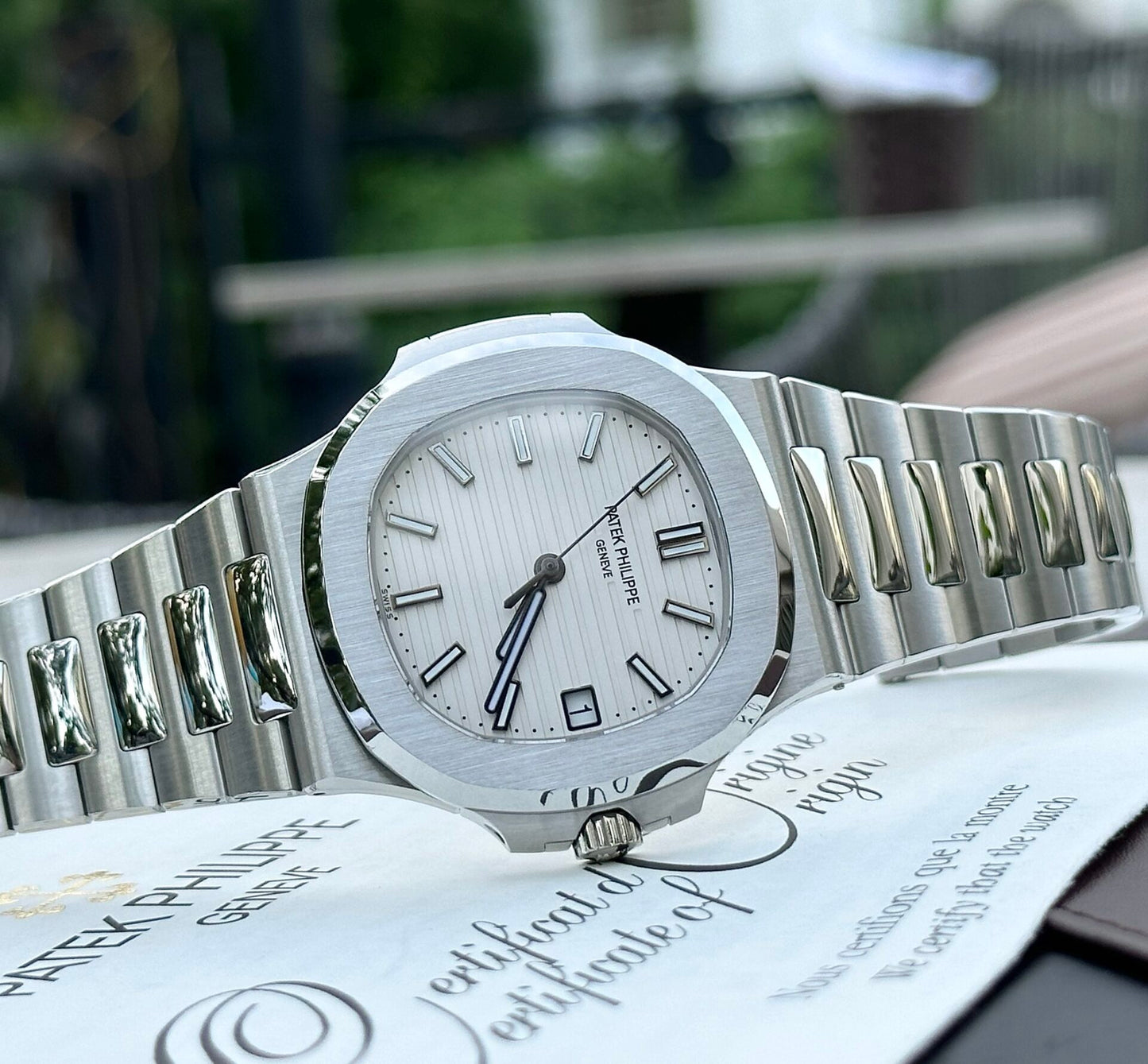 Patek Philippe Nautilus 5711 Rep 1:1 White Dial Luminous Markers Factory 3K 40mm