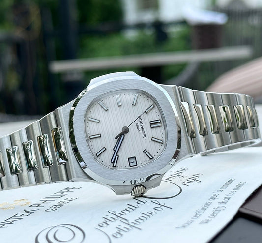Patek Philippe Nautilus 5711 Rep 1:1 White Dial Luminous Markers Factory 3K 40mm