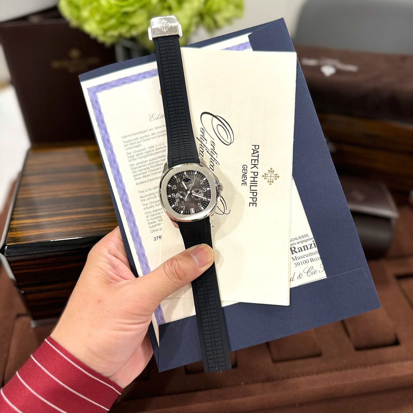 Patek Philippe Aquanaut 5261G Gray Dial Best Replica Watch Automatic Movement 40mm