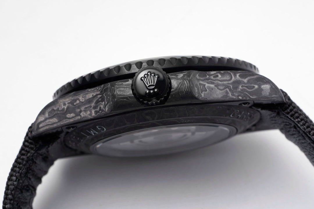 Diw New Rolex Ultra Limited Edition GMT-MASTER II - Carbon Fiber - Graffiti Color(1:1 replica)