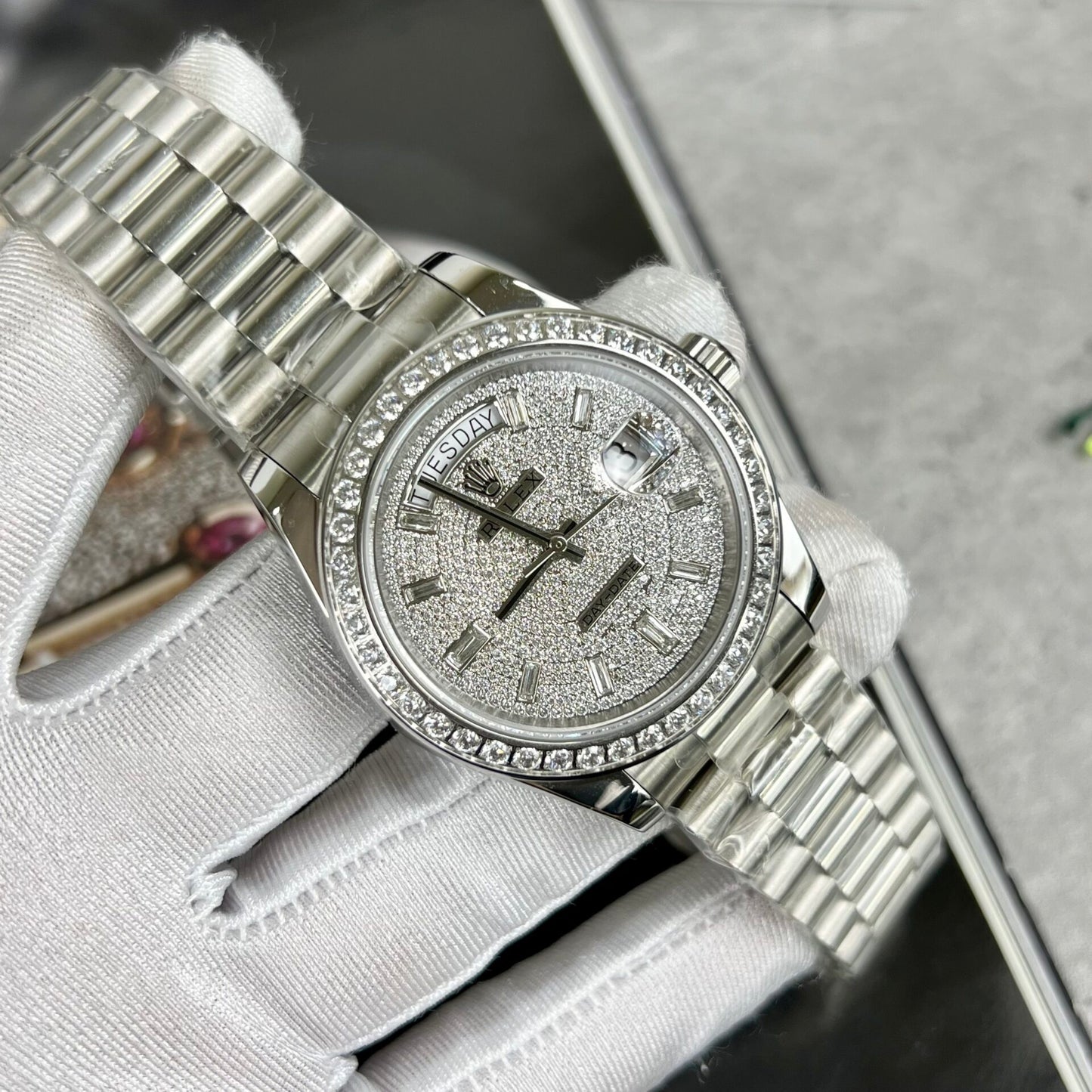 Rolex Day-Date Best Replica Watch Full Swarovski Crystal 40mm
