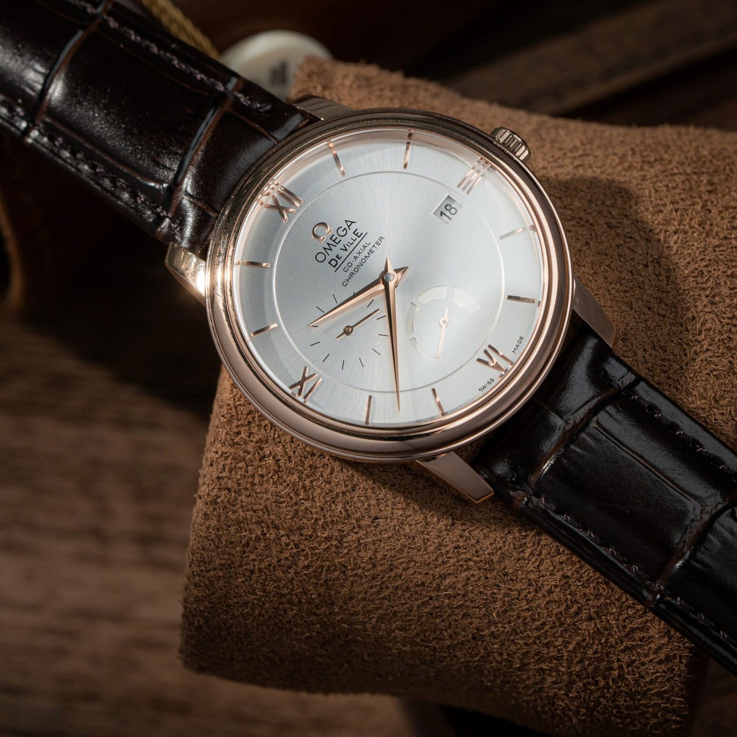 Omega De Ville Prestige Power Reserve Replica Watches Brown Leather Strap 39.5mm