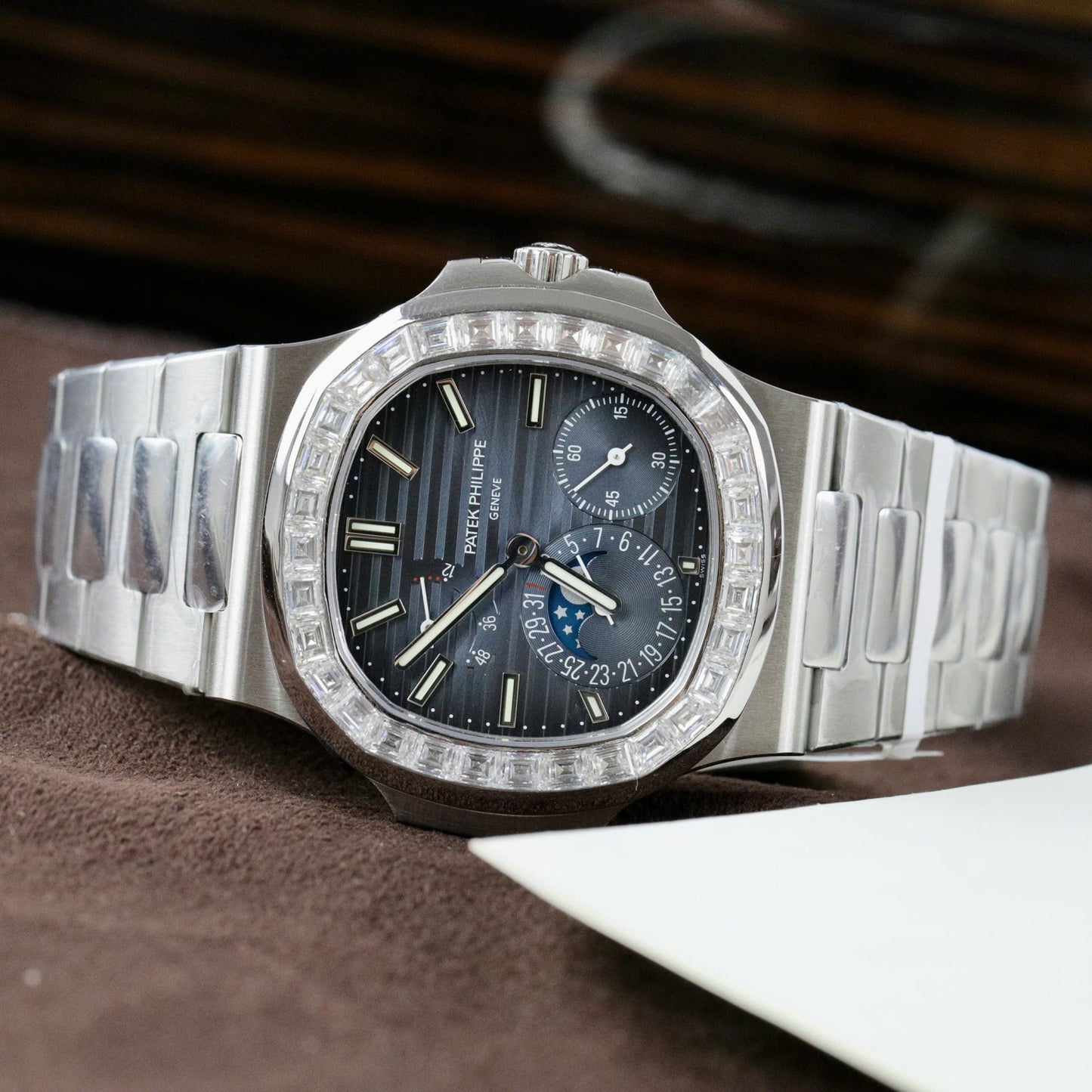 Patek Philippe Nautilus 5724G Refined Dial Replica Watch Custom Diamonds Moissanite Baguette 40mm