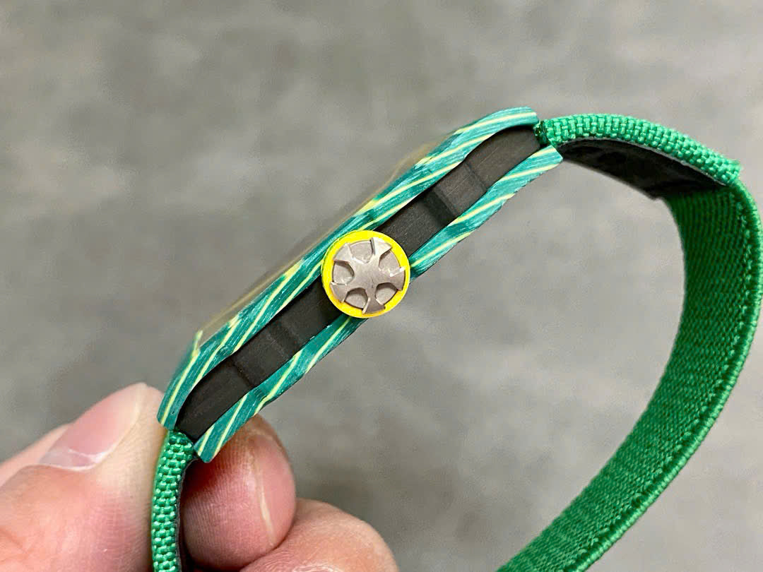 Richard Mille RM67-02 Case Green Carbon Refined Super Light 37 Grams 38.7¡Á47.52mm