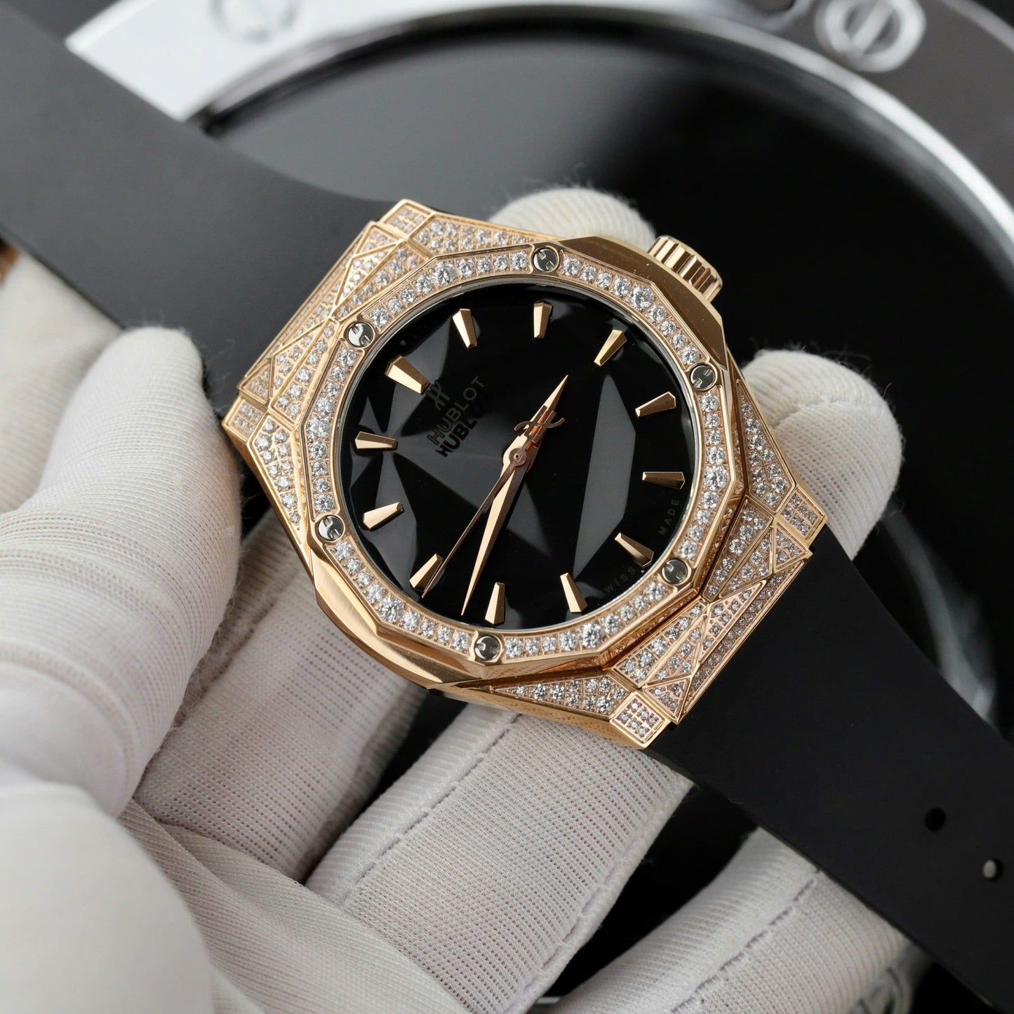 Hublot Orlinski King Gold Replica Watch Full Moissanite Diamond 40mm