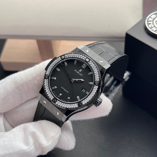 Hublot Classic Fusion Ceramic Diamond Bezel Replica High Quality JJZ 42mm