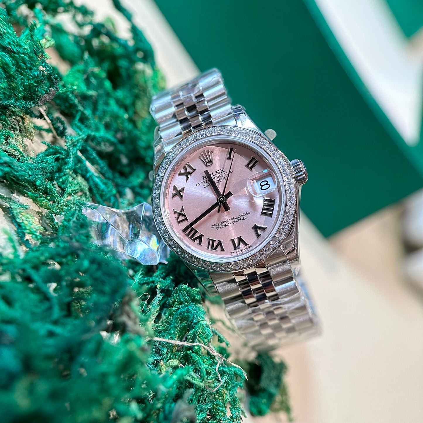 Rolex DateJust Replica Watch With Diamonds Pink Dial EW 31mm