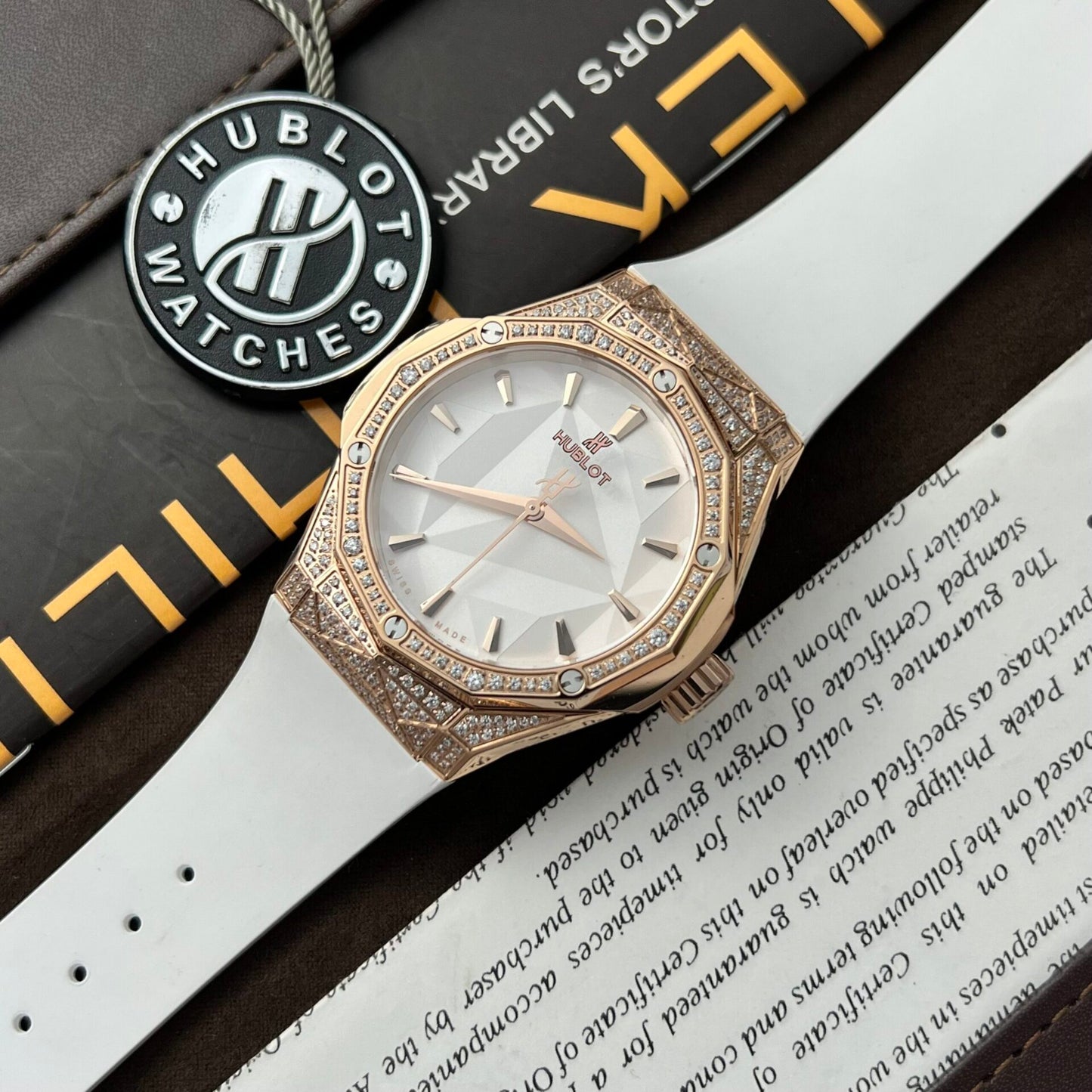 Hublot Replica 1:1 Watch Classic Fusion Orlinski King Gold Full Diamonds White 40mm