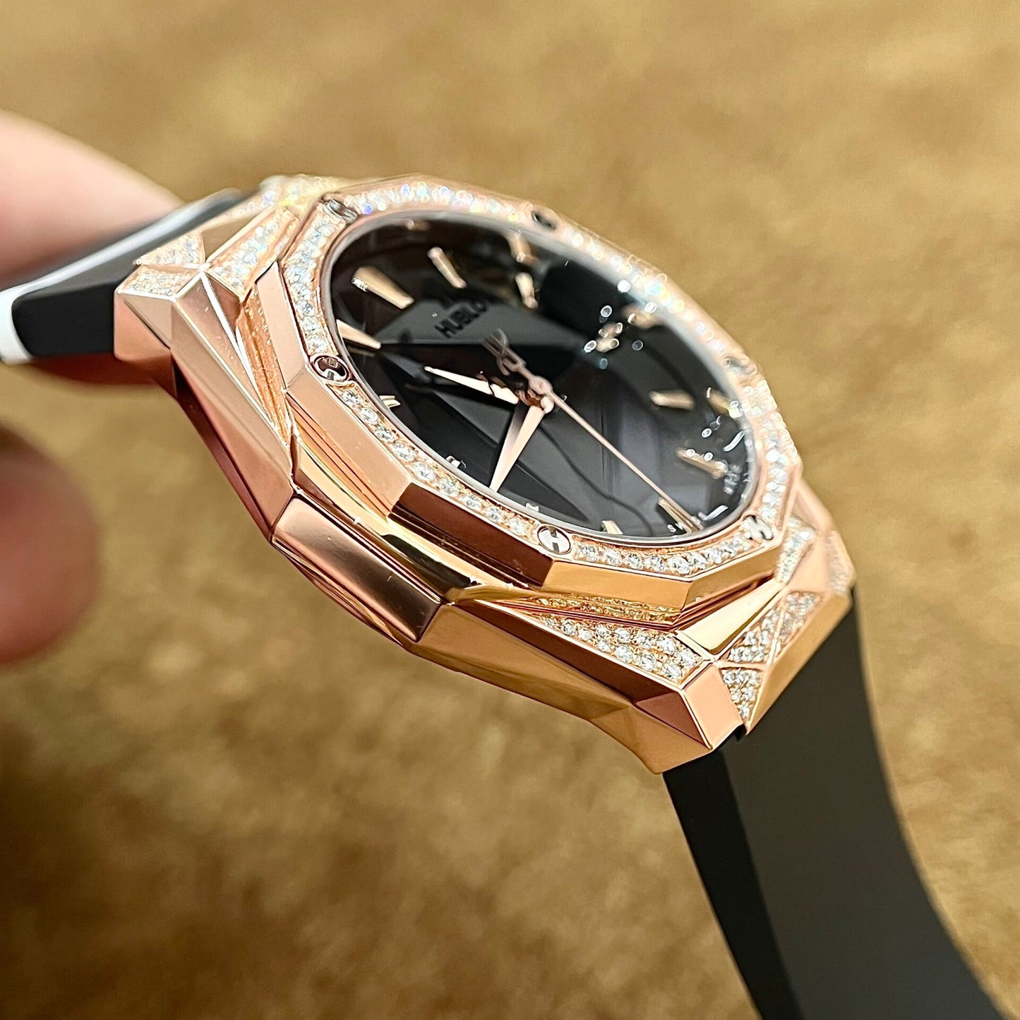 Hublot Replica 1:1 Watch Orlinski King Gold Demi With Moissanite Diamond 40mm