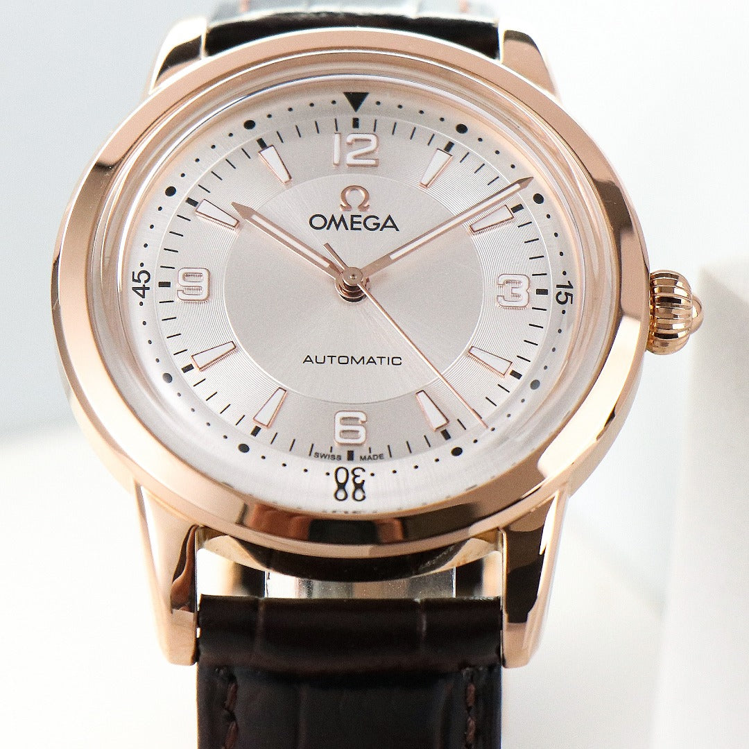 Omega Seamaster Series Mechanical Watch 40mm Italian Imported Calfskin Black Leather(1:1 replica)