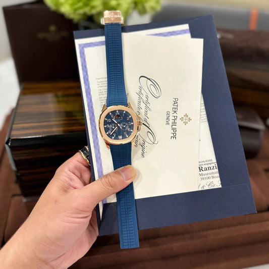 Patek Philippe Aquanaut 5261R Replica Watches Best Quality Blue Dial Rubber Strap 40mm