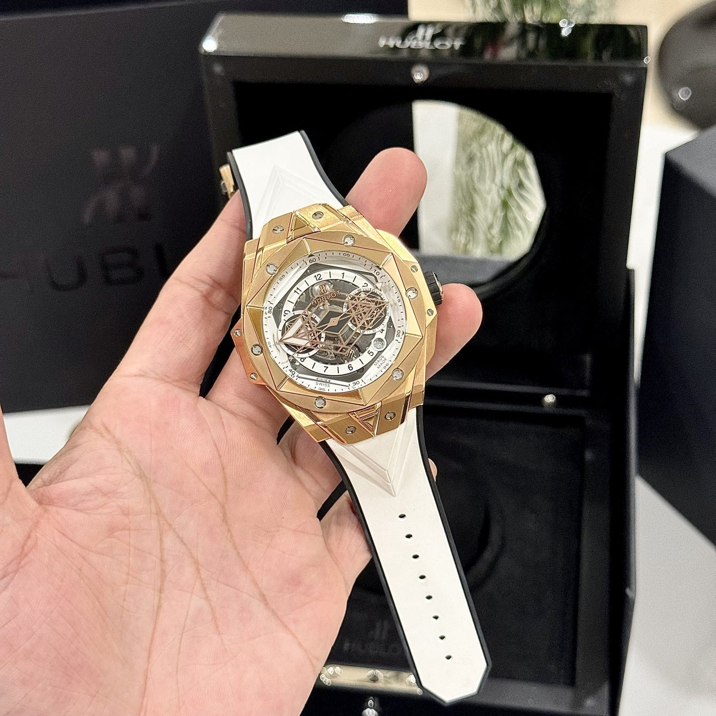 Hublot Replica 1:1 Watch Big Bang Sang Bleu ll King Gold Men s White BBF 45mm