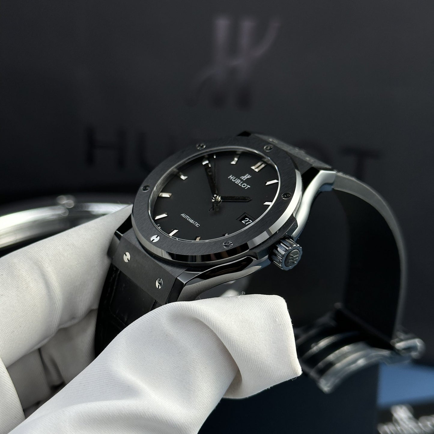Hublot Replica 1:1 Watch Refine SW300 Movement Black Ceramic Bezel JJZ Factory 42mm