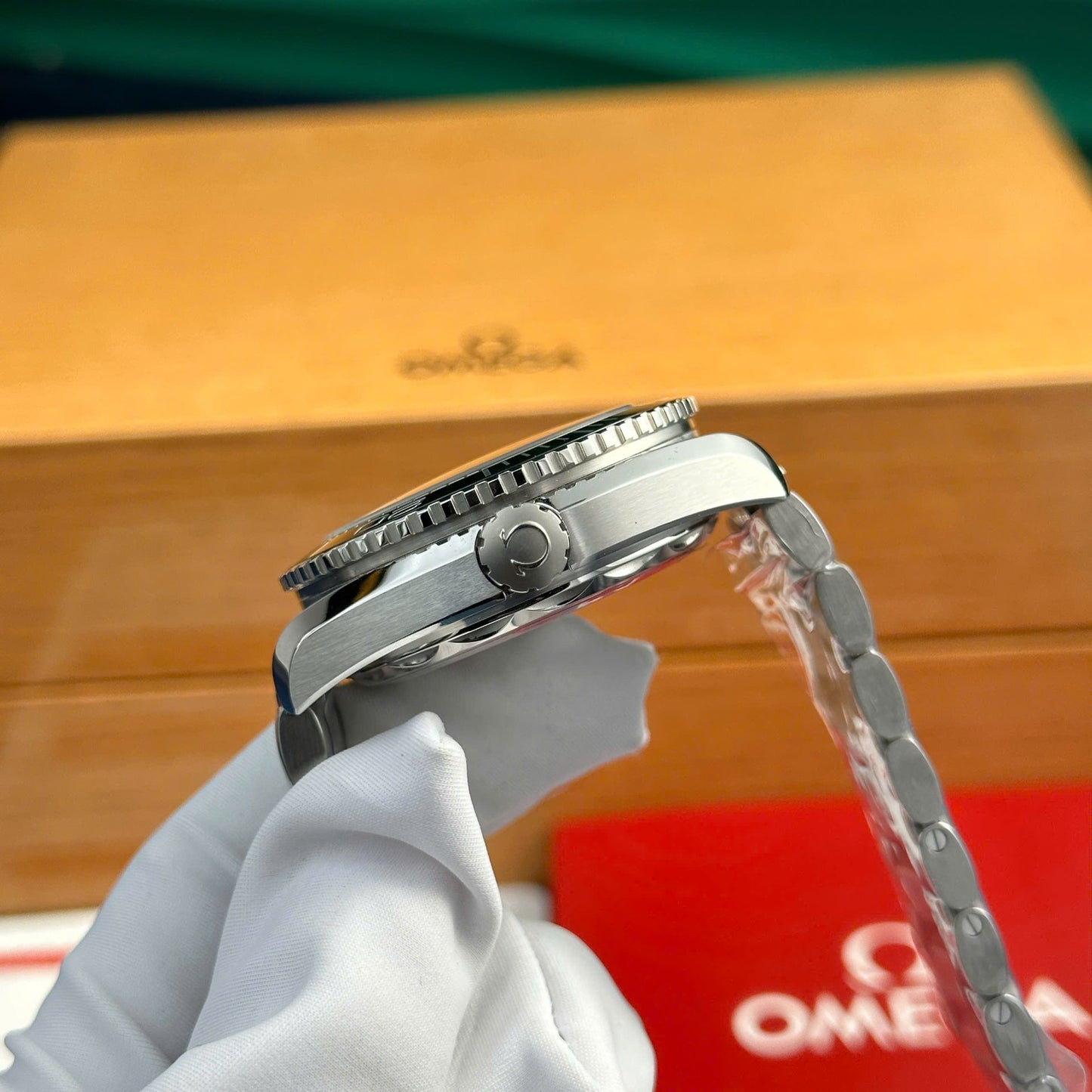 Omega Seamaster Planet Ocean 600M Replica Watch Metal Wire VS Factory 43.5mm