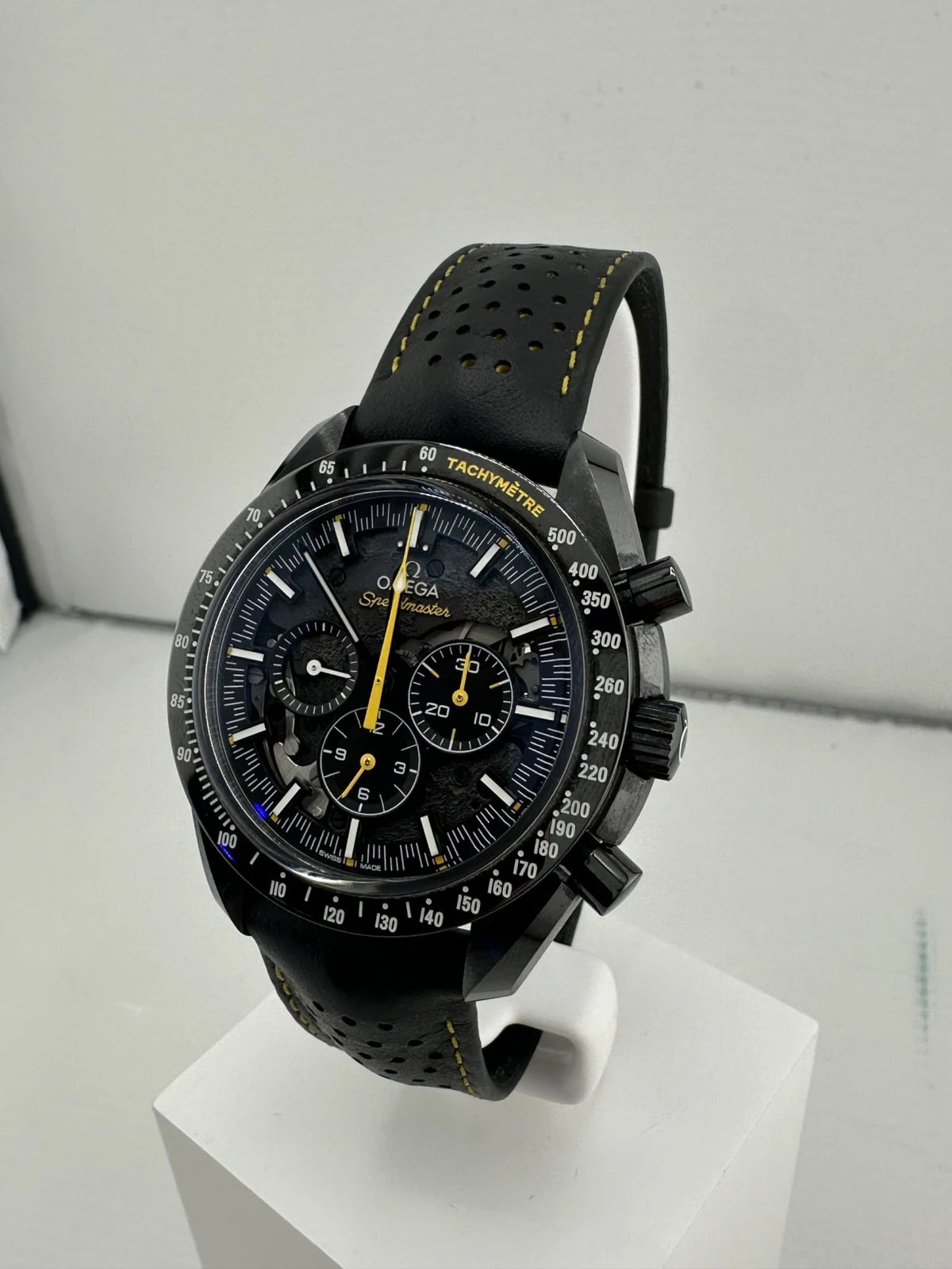 Speedmaster Series Dark Side of the Moon(1:1 replica)