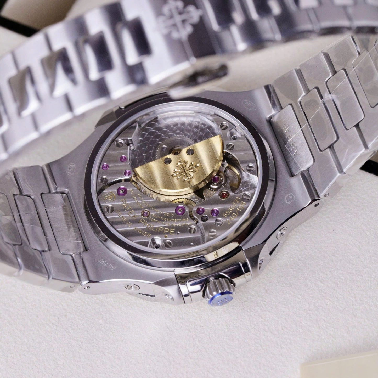 Patek Philippe Nautilus 5740 Copies Watch Men Blue Dial Metal Wire 40mm