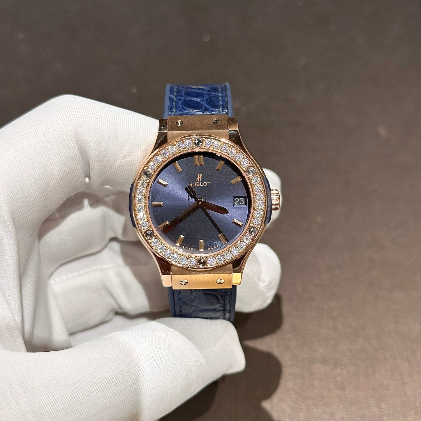 Hublot Replica 1:1 Watch With Moissanite Diamonds Blue 33mm