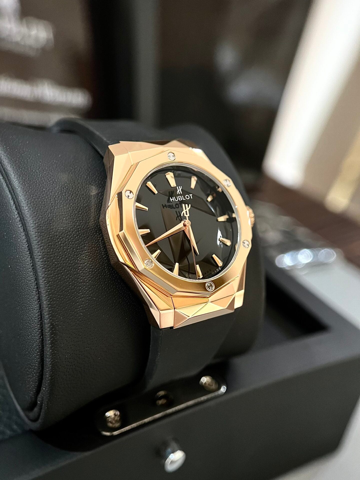 Hublot Replica Watch Orlinski King Gold Black Dial APS Factory 40mm