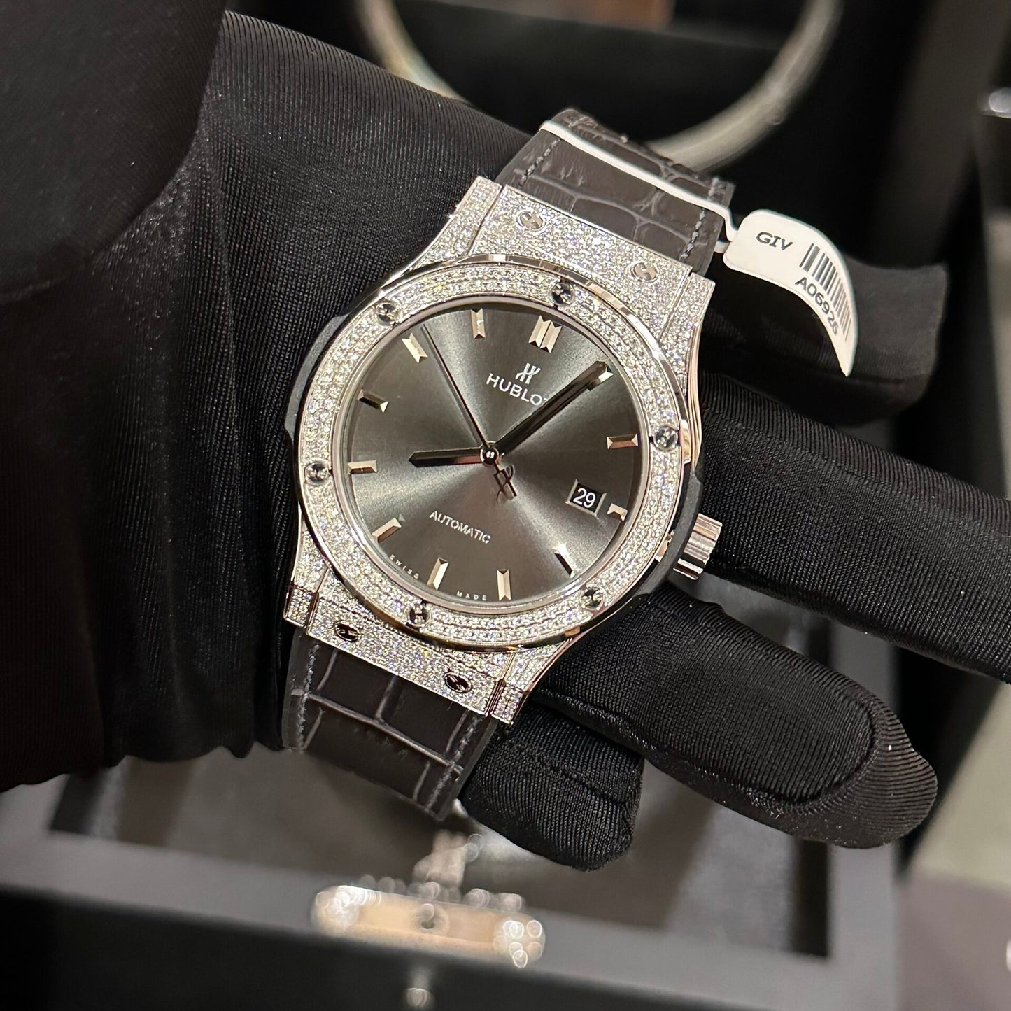 Hublot Replica 1:1 Watch Classic Fusion Full Diamond Moissanite Grey Dial 42mm
