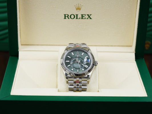 Rolex Replica 1:1 Watch Sky Dweller Green Dial Jubilee Strap 42mm