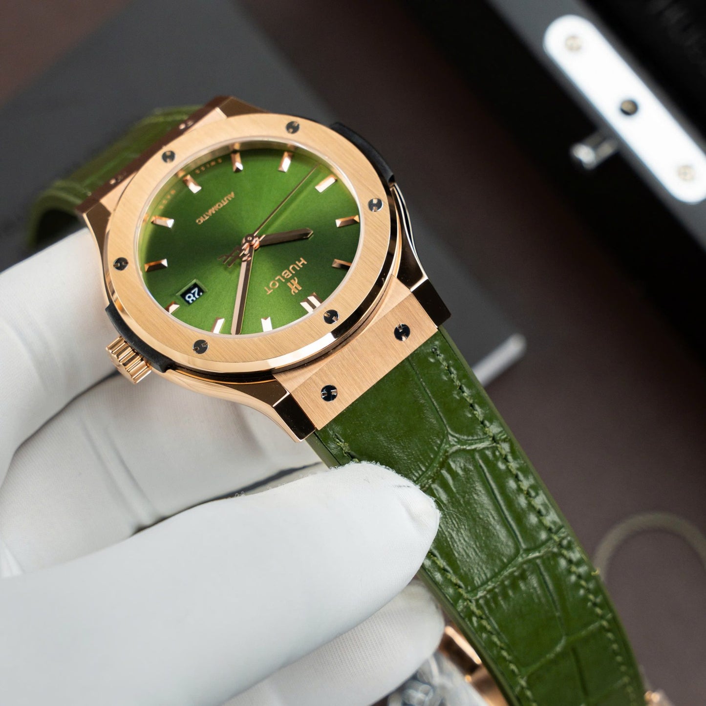 Hublot Classic Fusion King Gold Replica Watch Green Dial Movement SW300 Swiss Made 42mm