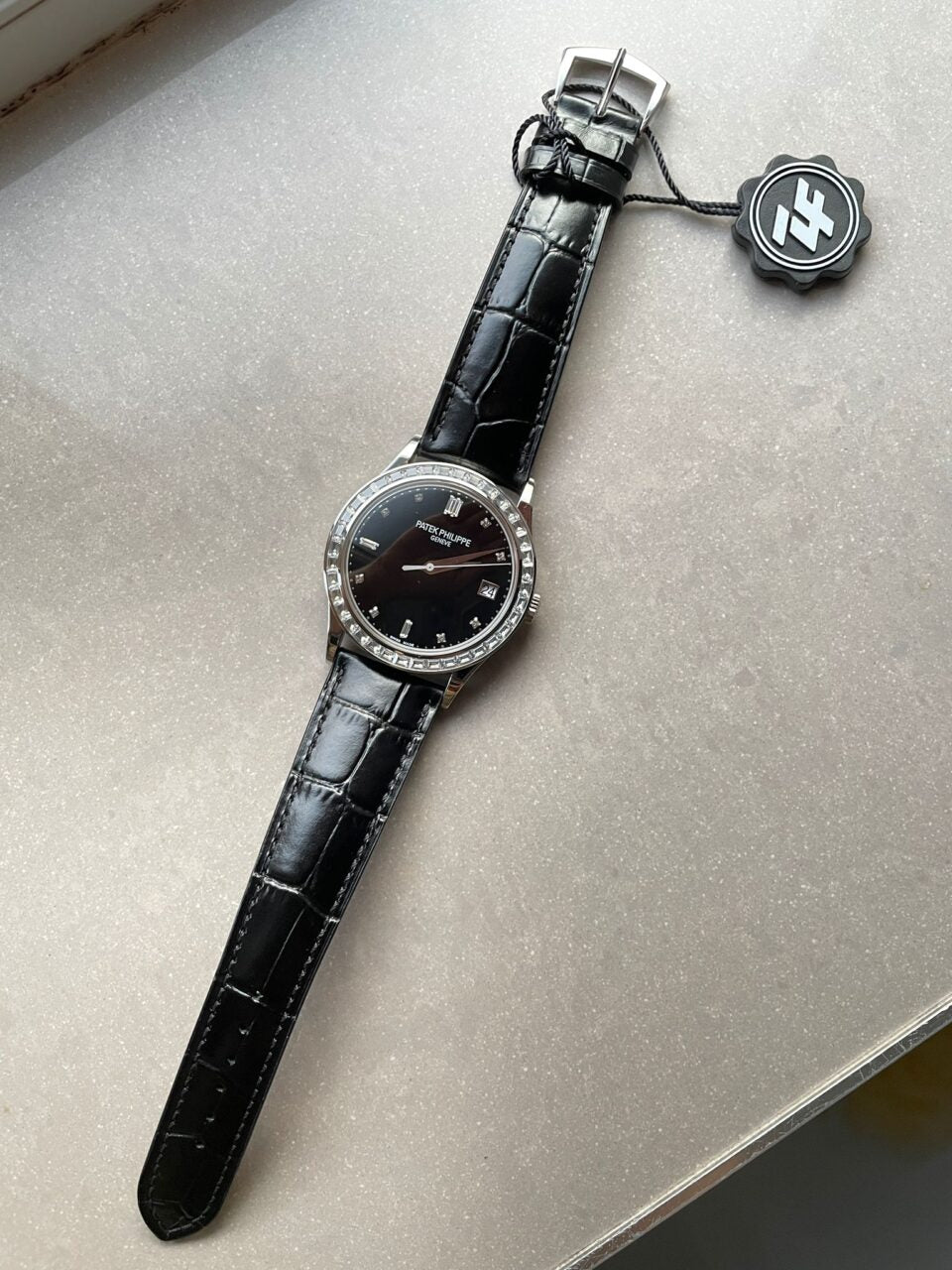 Replica PATEK PHILIPPE Calatrava ZF 5298p Date Sweep Seconds in Diamond Bezel Black Dial ZF factory