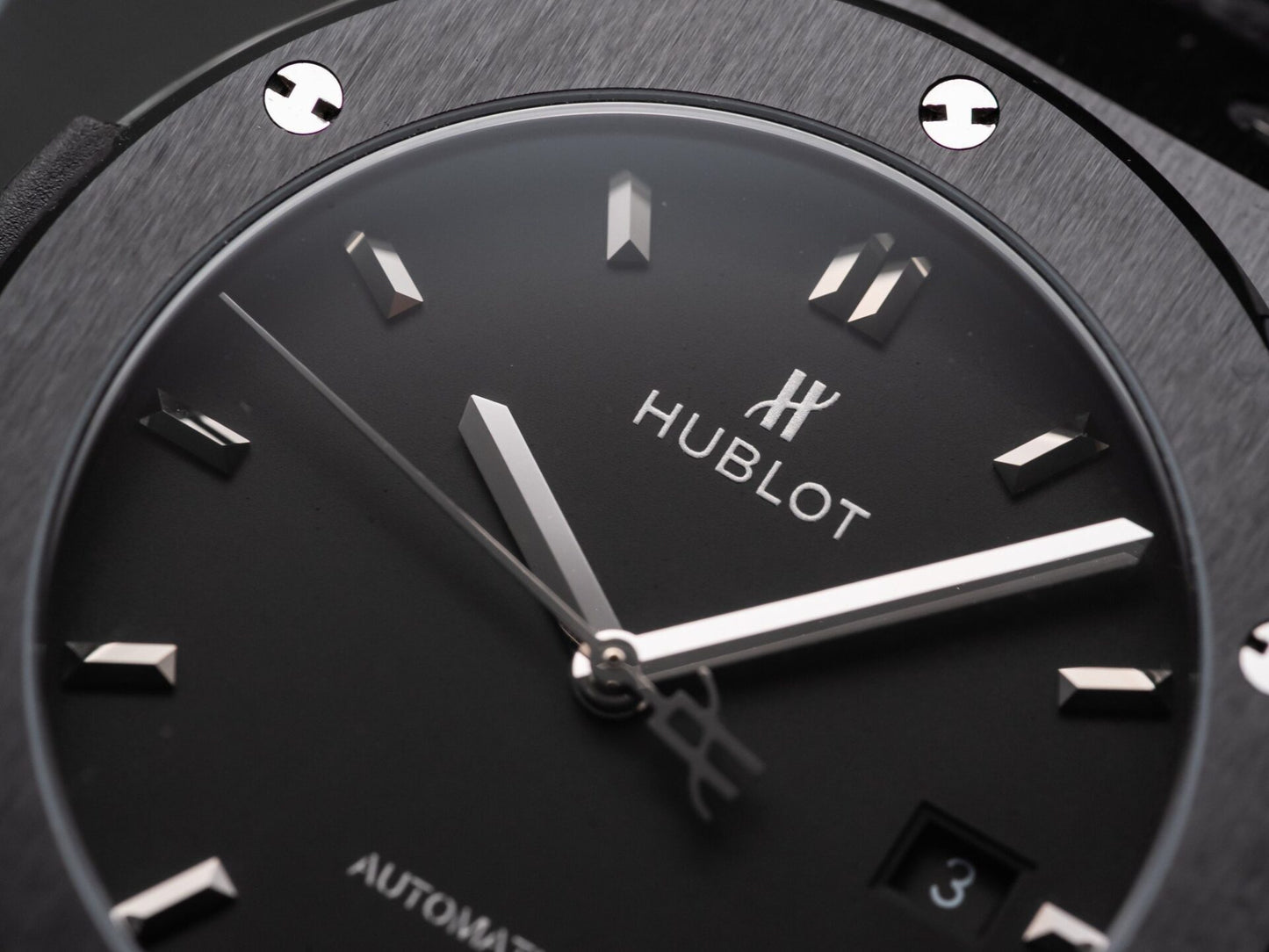 Hublot Classic Fusion Replica Watch Ceramic Carbon Dial Leather Strap GS Factory 42mm