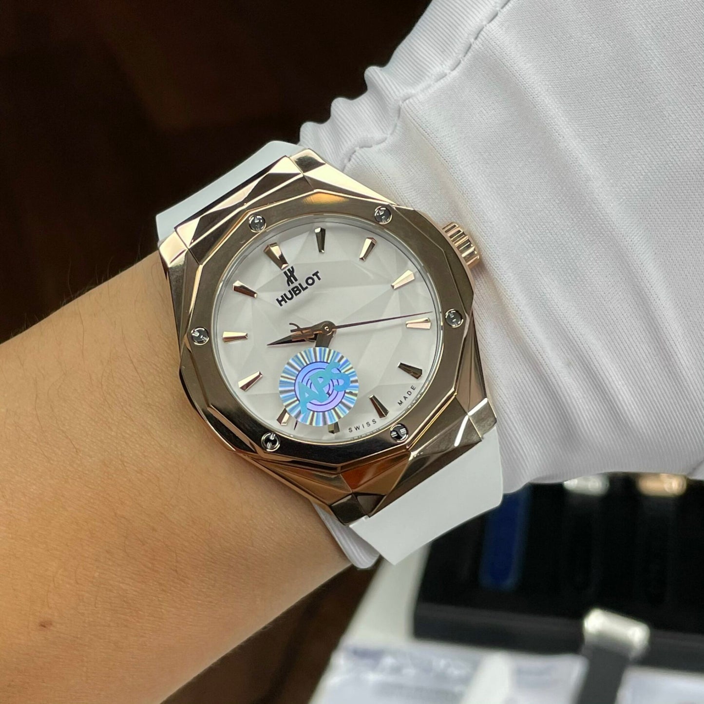 Hublot Replica 1:1 Watch Orlinski King Gold White Rubber Strap APS 40mm