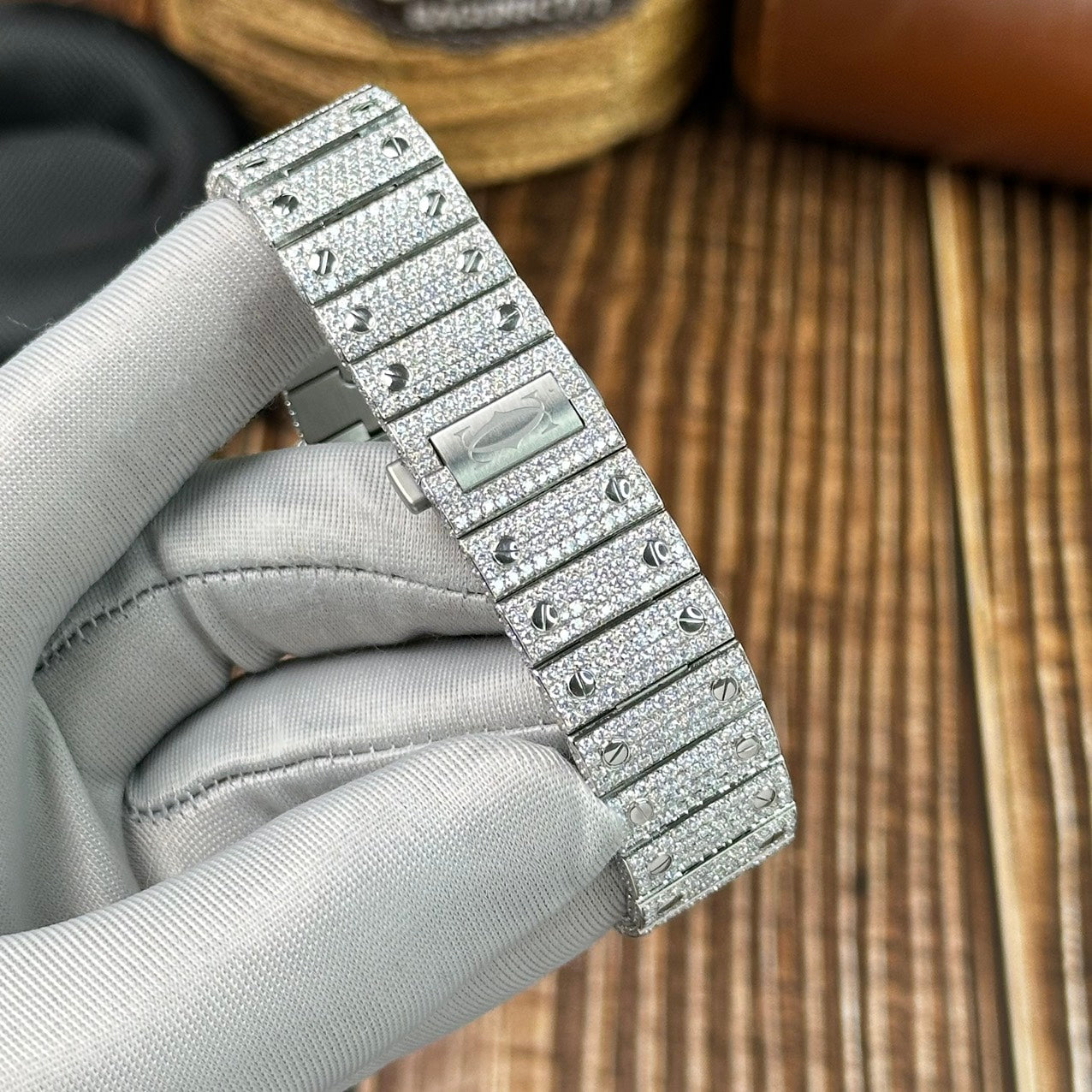 Cartier Replica Watch Santos Full Diamond Moissanite Blue Dial 39.8mm