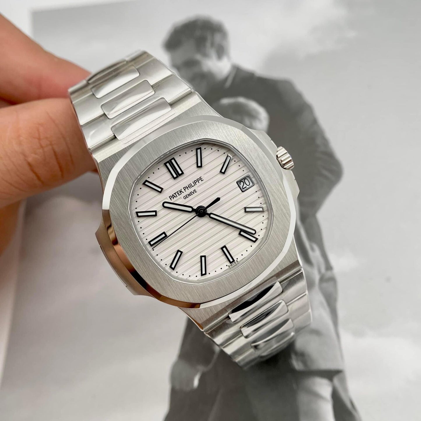 Patek Philippe Nautilus 5711 White Dial Replica Watch 3K Factory 40mm