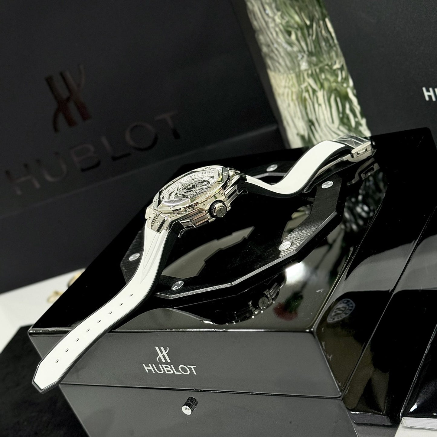 Hublot Replica 1:1 Watches Big Bang Sang Bleu ll Titanium Men s Rubber Strap Factory BBF 45mm