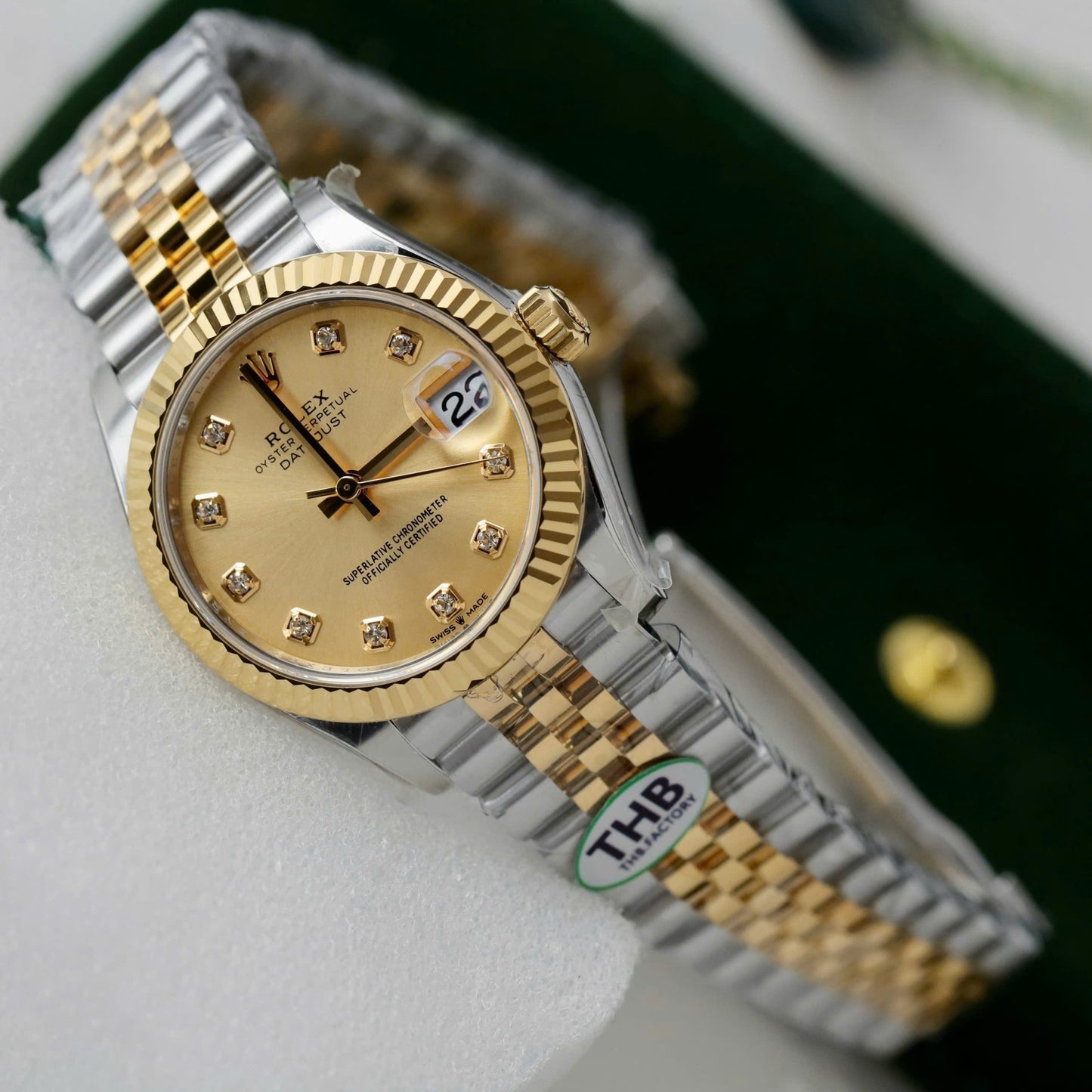 Rolex DateJust Luxury Replica Watch Yellow Champagne Dial THB Factory 31mm