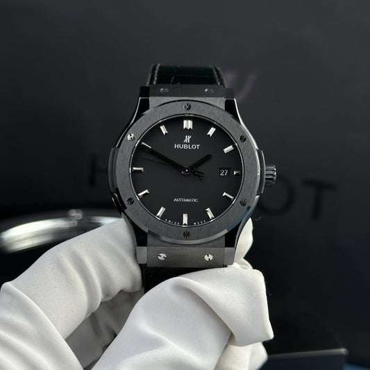 Hublot Replica 1:1 Watch Refine SW300 Movement Black Ceramic Bezel JJZ Factory 42mm