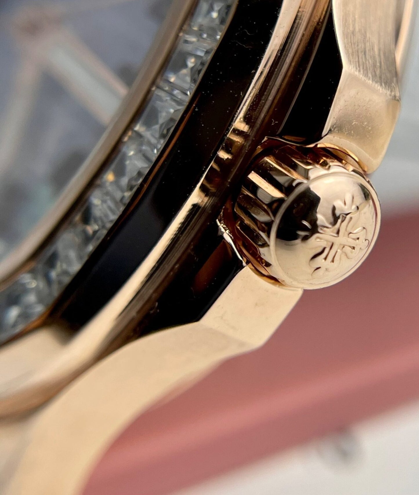 Patek Philippe Replica Watch Aquanaut 5072R Gold Wrapped Moissanite Diamond 35.6mm