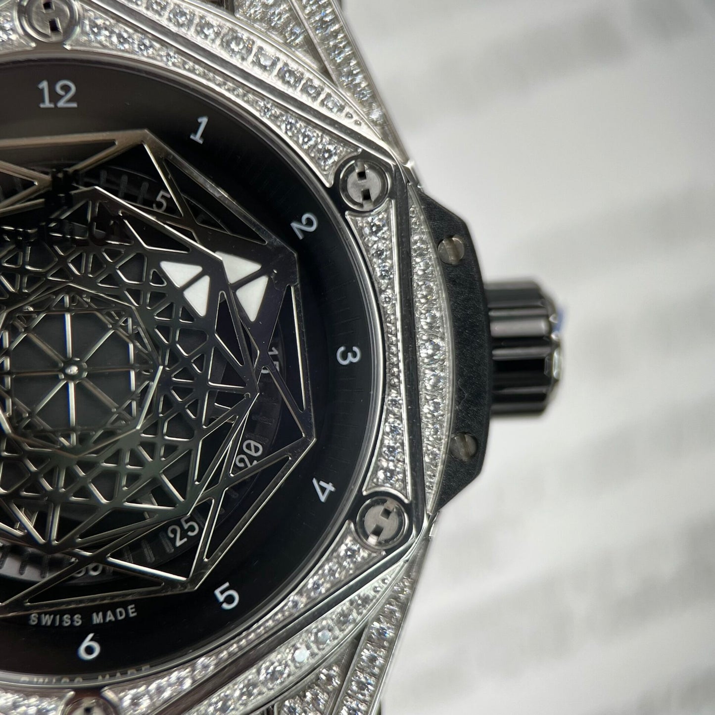 Hublot Big Bang Sang Bleu Replica Watch With Diamonds 45mm