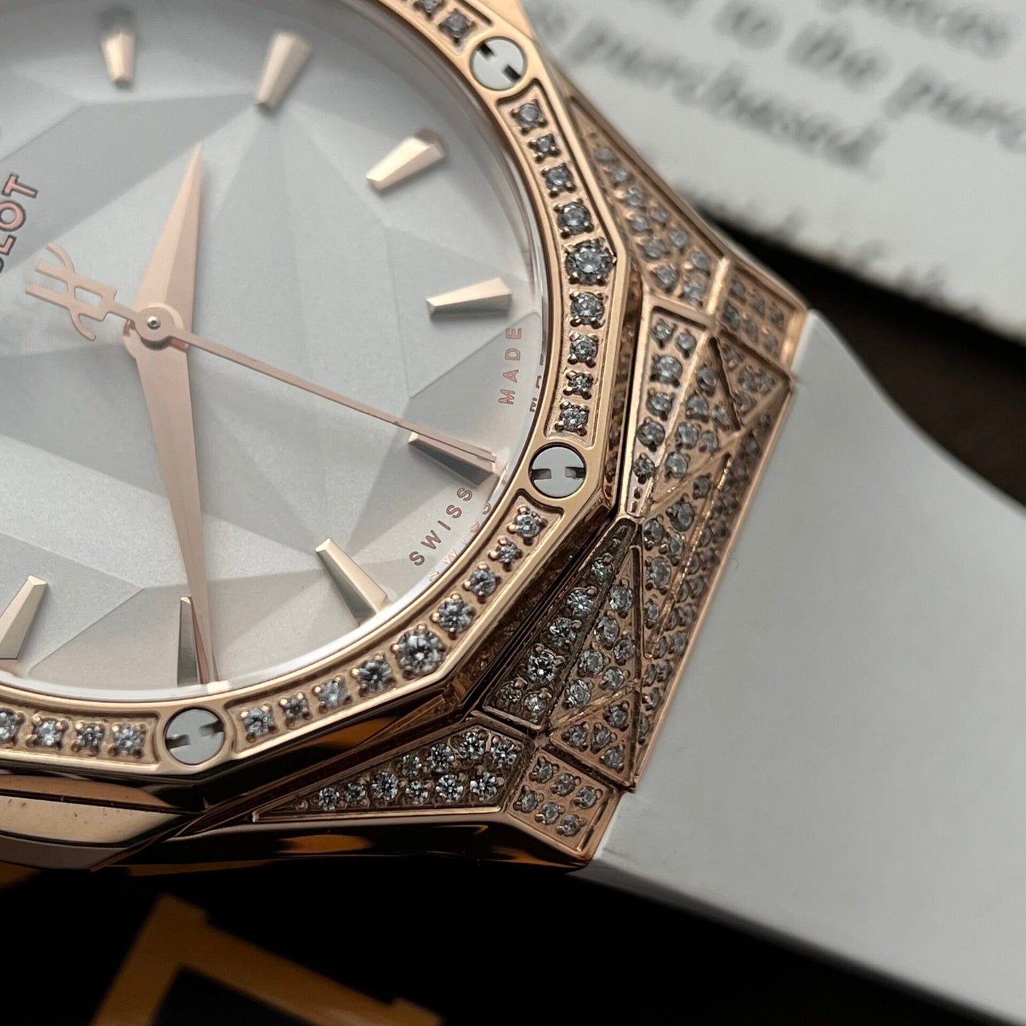 Hublot Replica 1:1 Watch Classic Fusion Orlinski King Gold Full Diamonds White 40mm