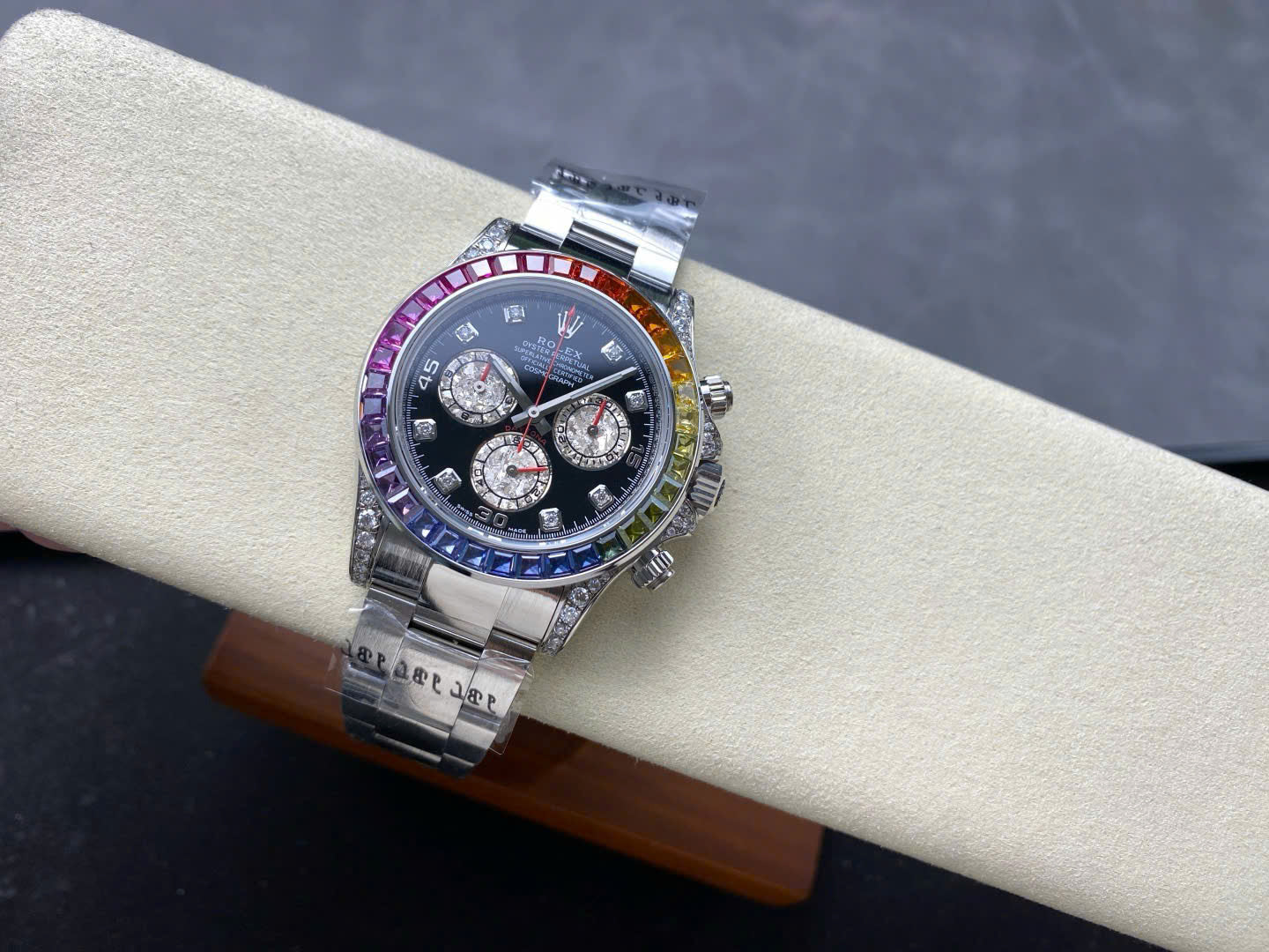 Rolex Cosmograph Rainbow Weight 220 Grams Best Replica Watches 40mm