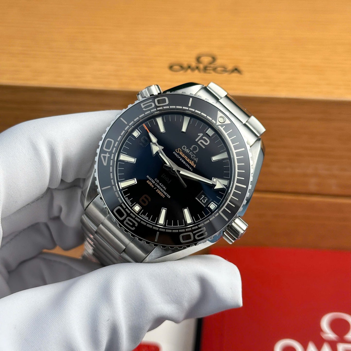 Omega Seamaster Planet Ocean 600M Replica Watch Metal Wire VS Factory 43.5mm