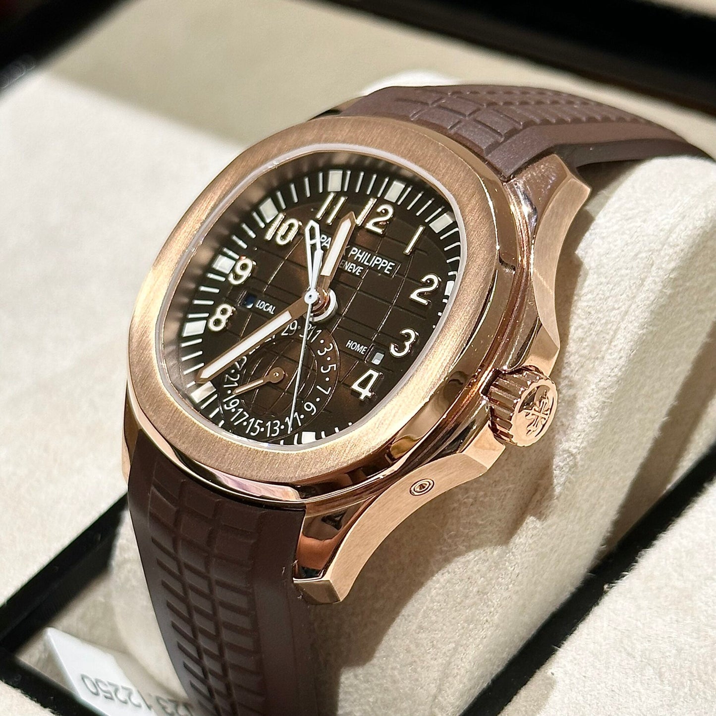 Patek Philippe Aquanaut 5164R Genuine Replica Watch Gold Wrapped ZF 40.8mm