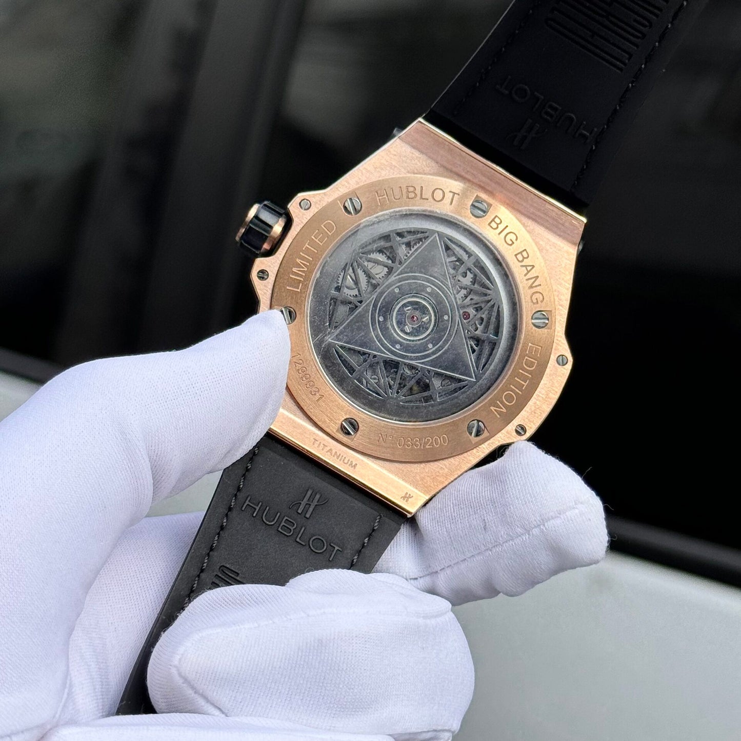 Hublot Big Bang Sang Bleu King Gold Replica Watch Diamond 44mm