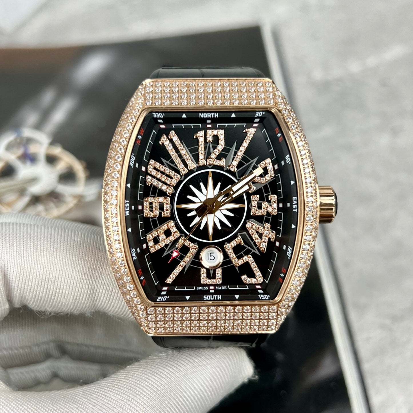 Franck Muller Replica 1:1 Watch V45 Black Dial Diamond Gold Case 45mm