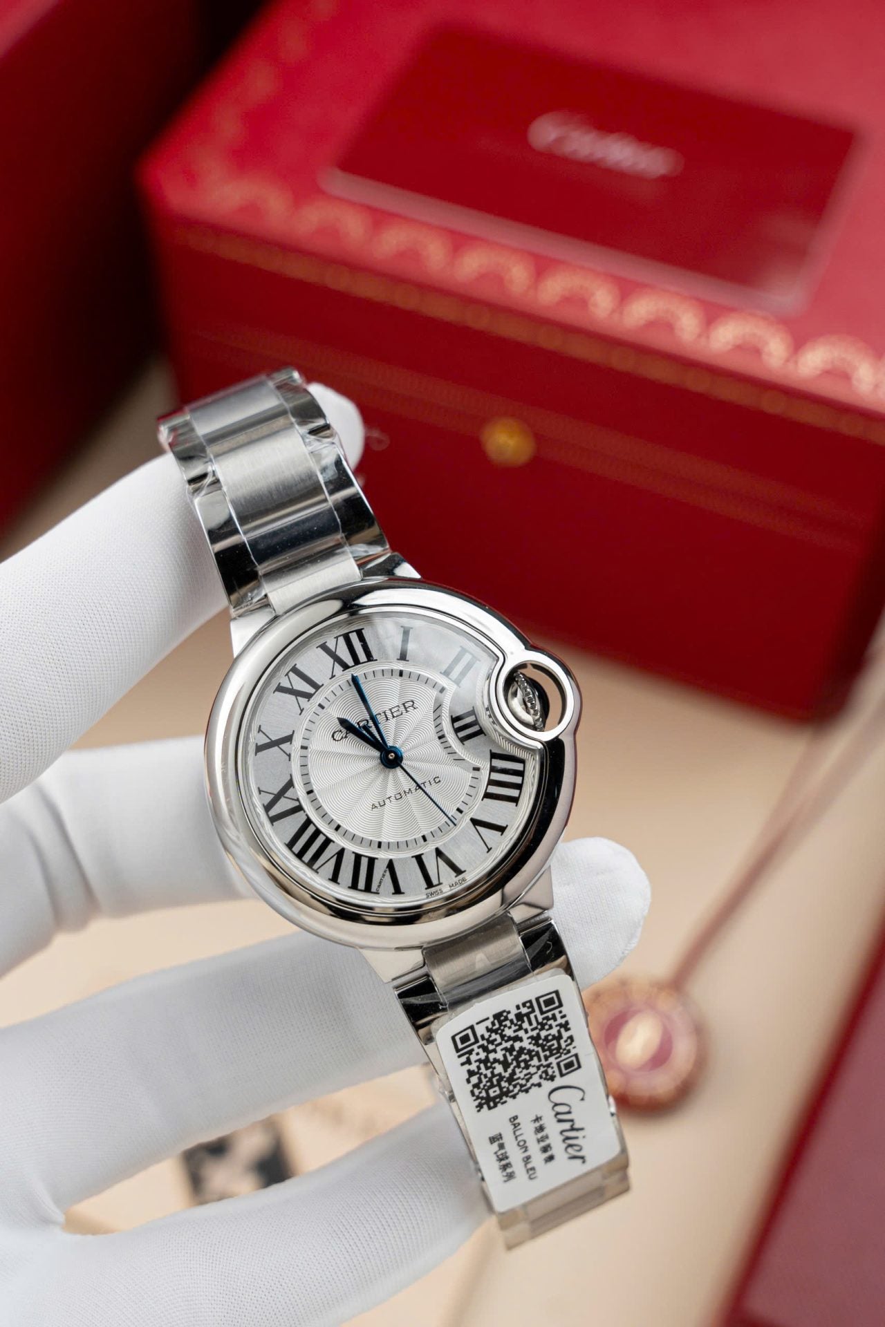 Cartier Ballon Bleu W6920046 Replica Watch White Dial Metal Wire AF Factory 36mm