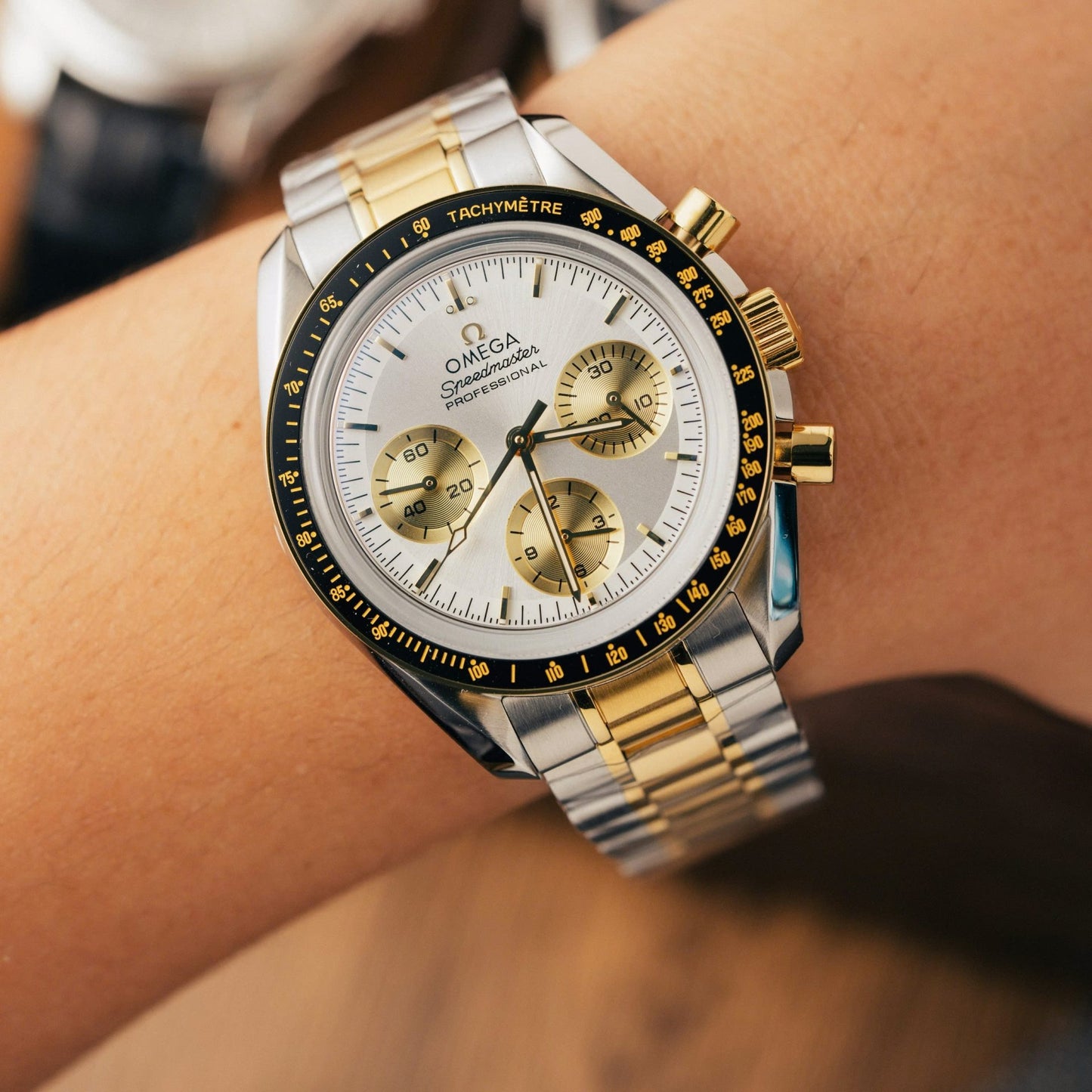 Omega SpeedMaster MoonWatch Chronogarph Demi Gold Replica Watch 42mm