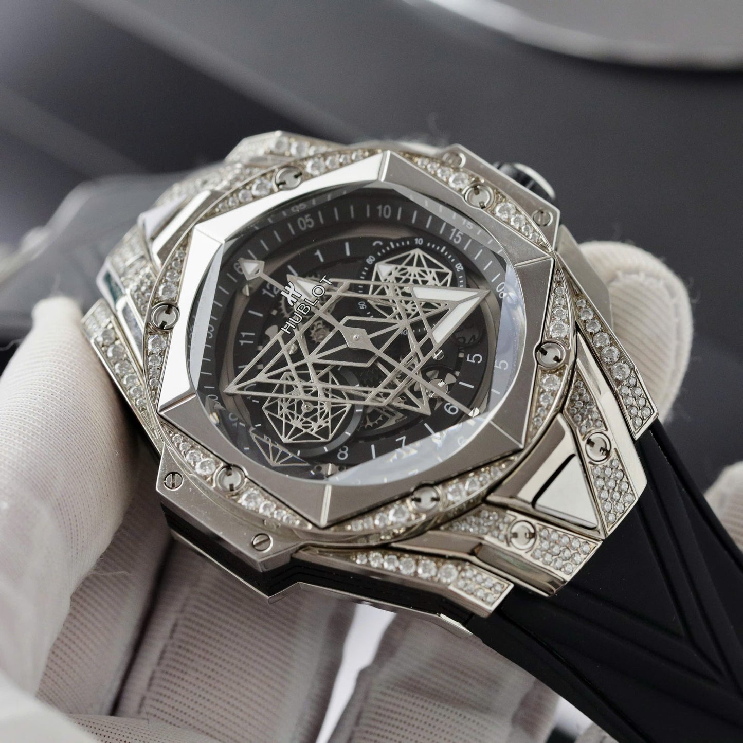 Hublot Big Bang Sang Bleu II Replica Watch Custom Moissanite Diamonds 44mm