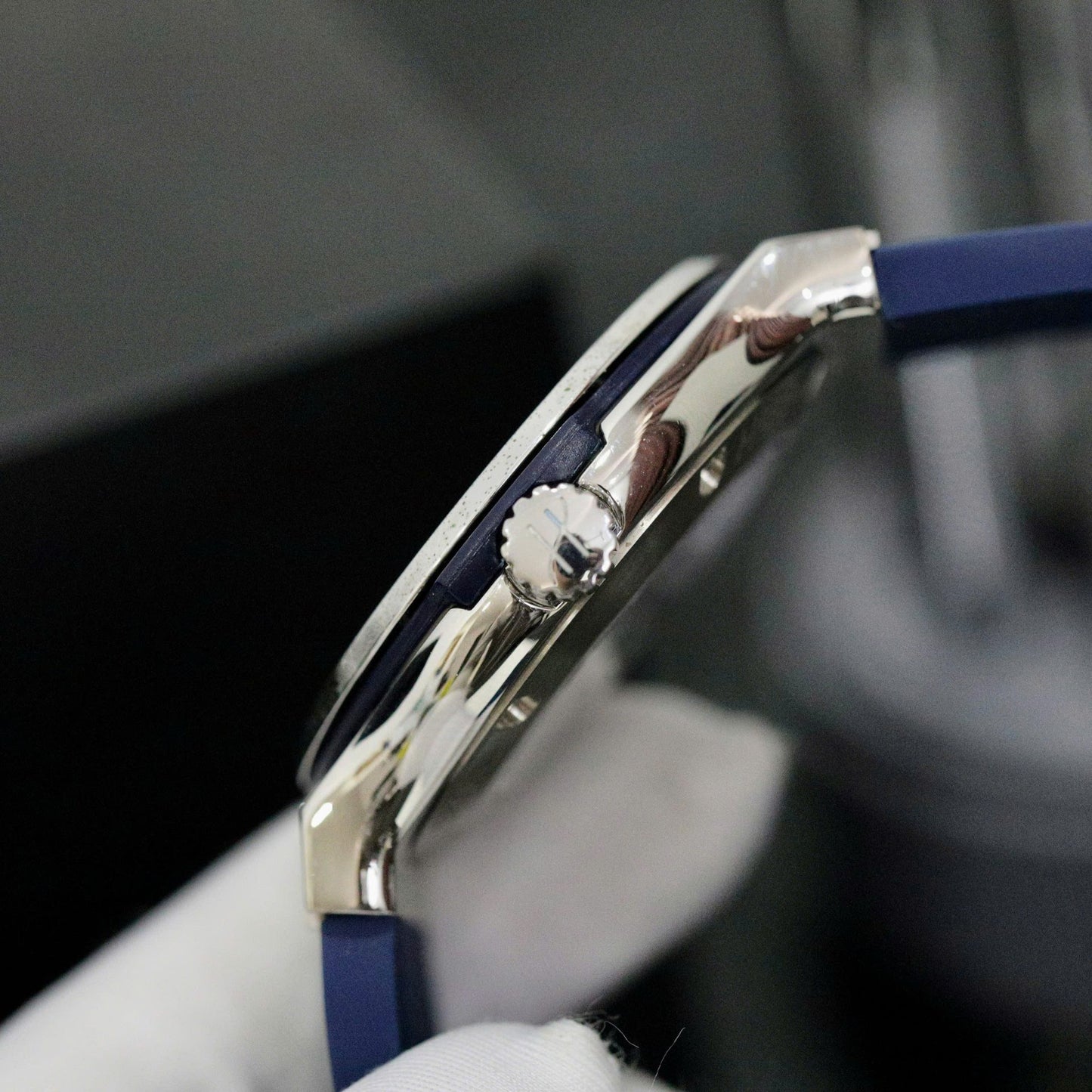 Hublot Classic Fusion Titanium Bezel Diamonds Blue Color Replica Watch HB Factory 42mm