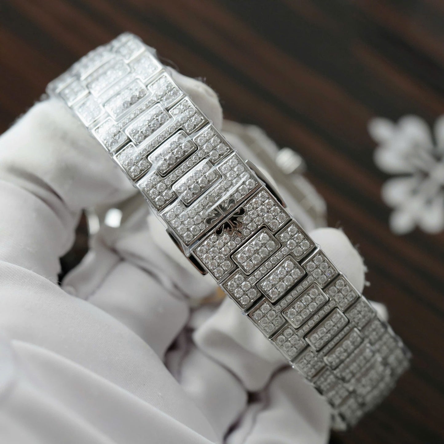 Patek Philippe Cubitus 5821 Copies Watches Diamonds Moissanite Hong Kong Custom 45mm