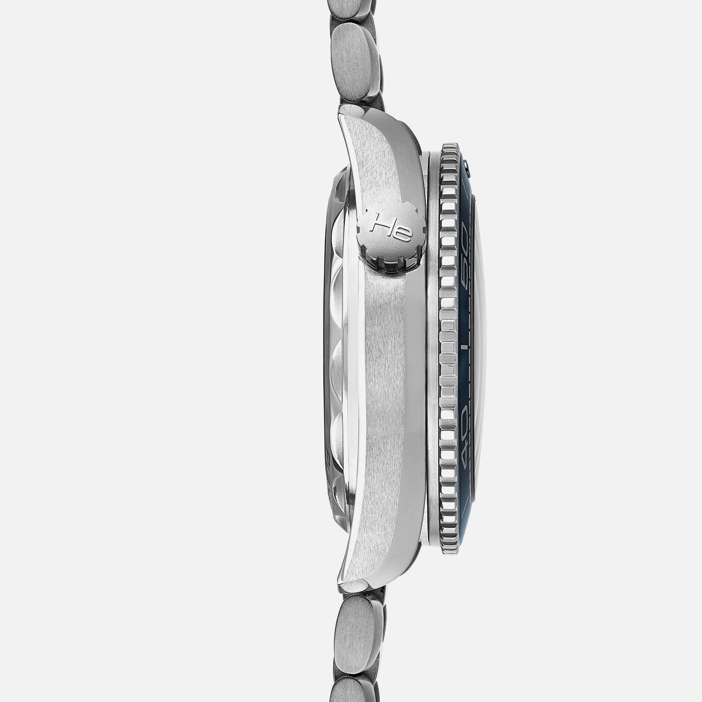 Seamaster Planet Ocean 600M Co-Axial Master Chronometer 43.5mm Blue Dial On Bracelet(1:1 replica)